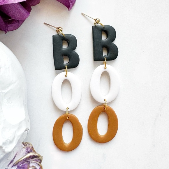 Jewelry - BOO Halloween Earrings